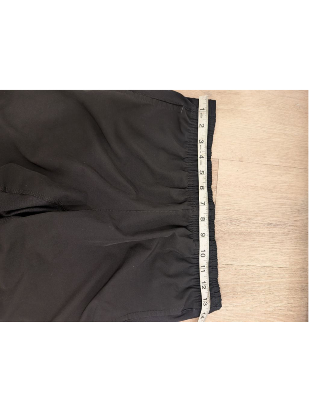 Nike Running Black Athletic 8" Shorts Green Embroidered Swoosh Zippered Pocket - Picture 5 of 7